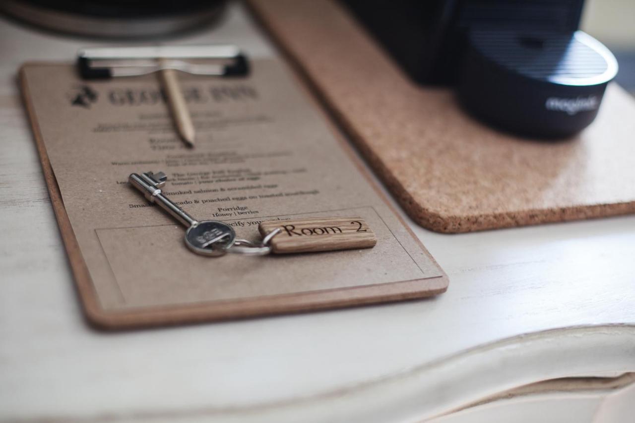 The George Inn Barford St Michael Extérieur photo A room key